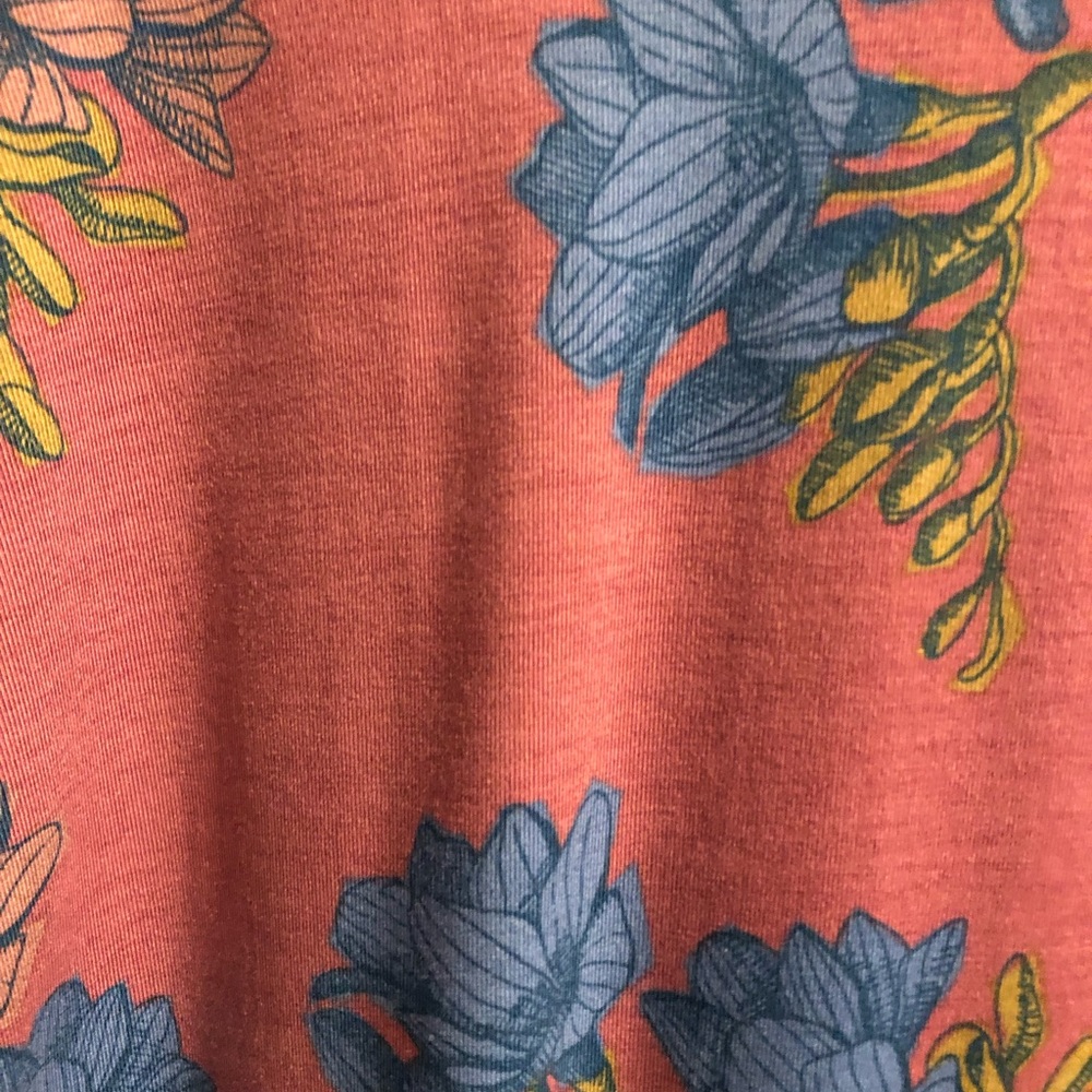 *NWOT* LULAROE RANDY - Picture 2 of 4